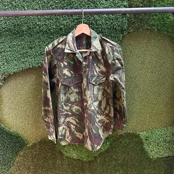 Vintage Camouflage  Button-up Shirt Small - Picture 1 of 5